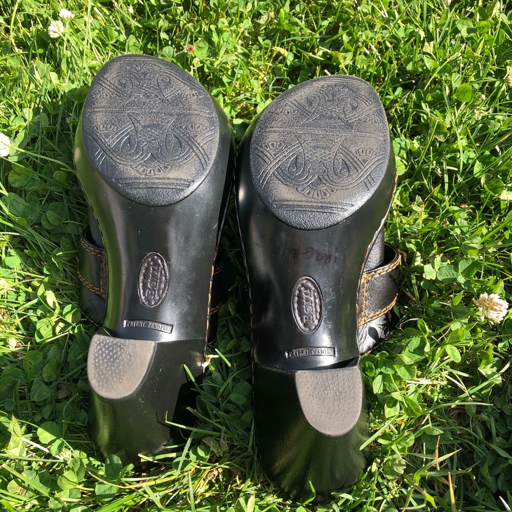 Black Leather BORN mules. NWOT - Picture 4 of 5